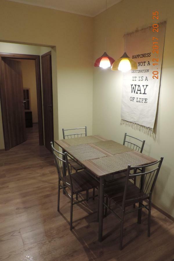 The Best Location Accommodation Букурещ Екстериор снимка