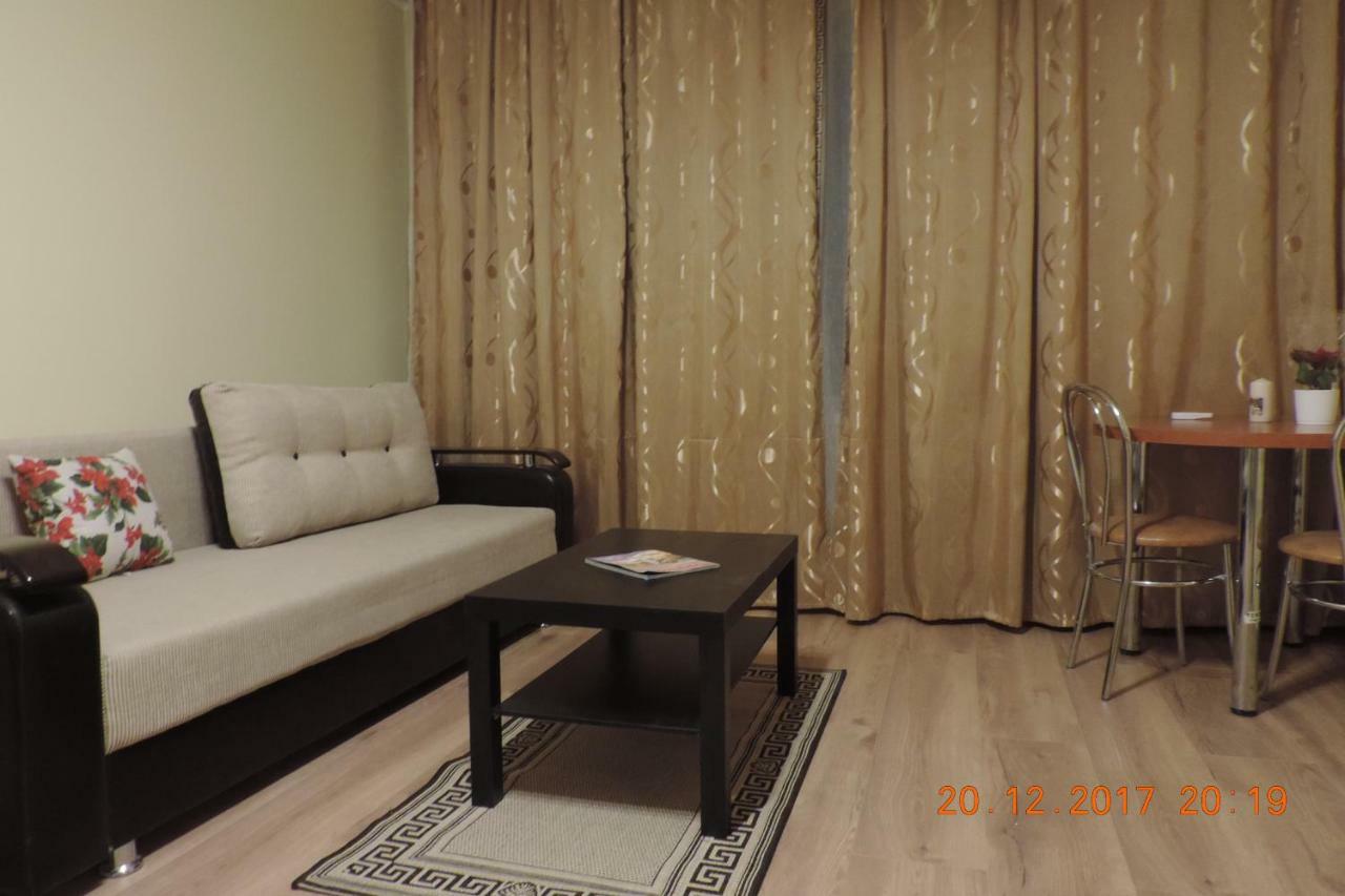 The Best Location Accommodation Букурещ Екстериор снимка