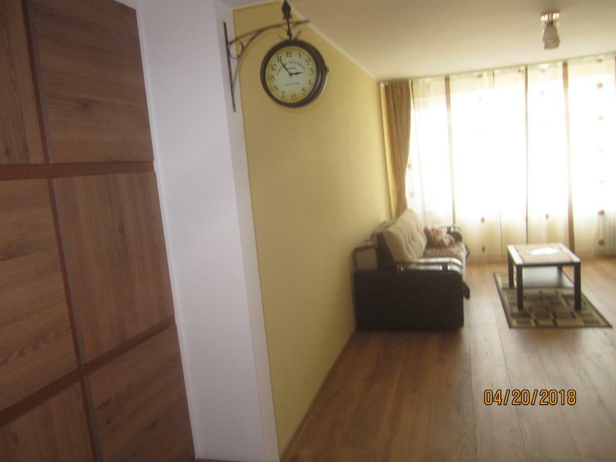 The Best Location Accommodation Букурещ Екстериор снимка