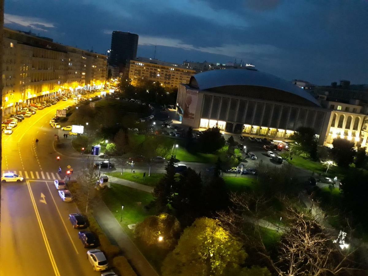 The Best Location Accommodation Букурещ Екстериор снимка